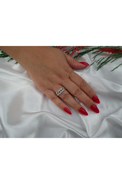 Famous Collections Kadın Yüzük