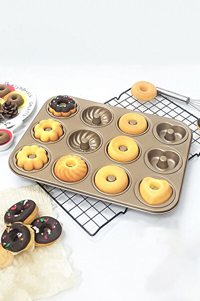 Chavin Pasta, Kek Kalıbı