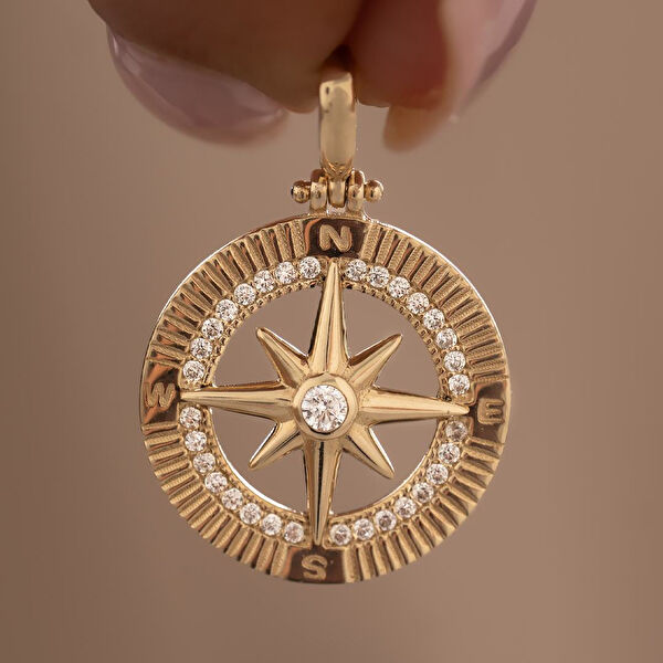  Diğer Altın Takılar