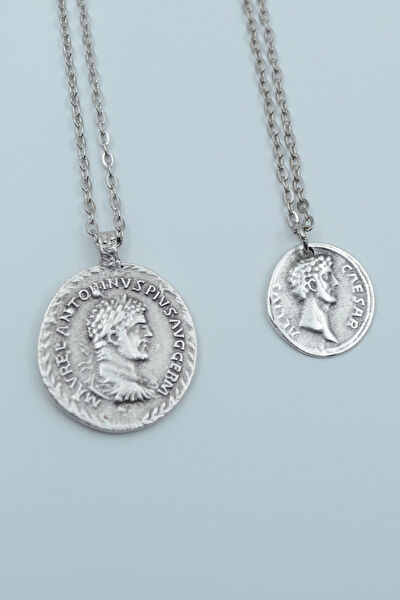 Bu Farklı Kolye, Zincir, Künye