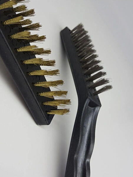 AzrlyA Arayüz Fırçası