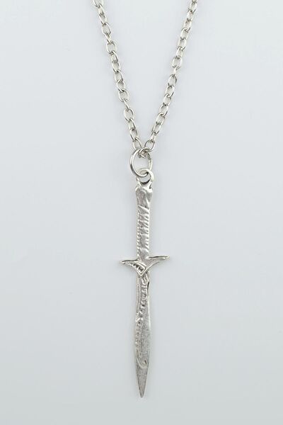 Bu Farklı Kolye, Zincir, Künye