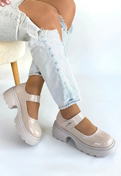 ufukmoda Dolgu Topuklu Ayakkabı