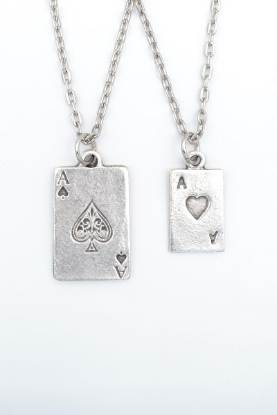 Bu Farklı Kolye, Zincir, Künye