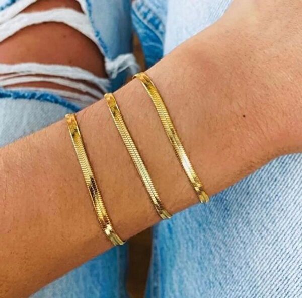 Jadenne Offical Bilezik