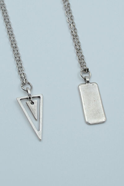 Bu Farklı Kolye, Zincir, Künye