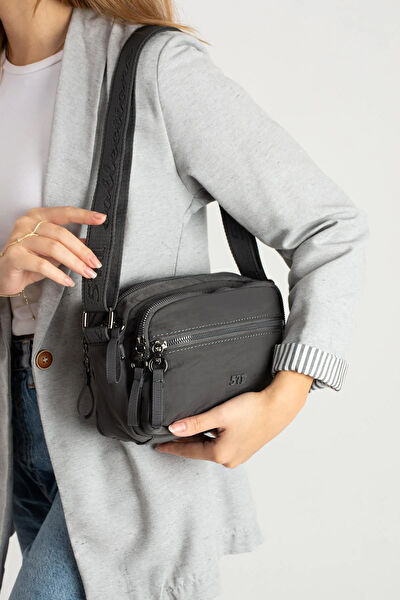 571 Collections Kadın Omuz Çantası