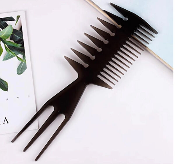 Gaman Tarak, Fırça