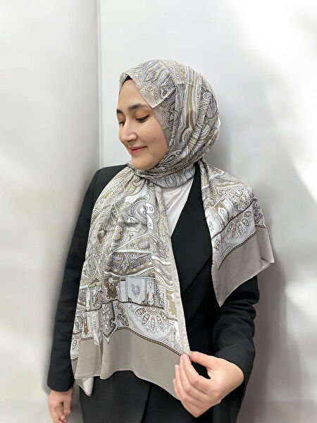 Armanda Şal, Eşarp ve Aksesuarı