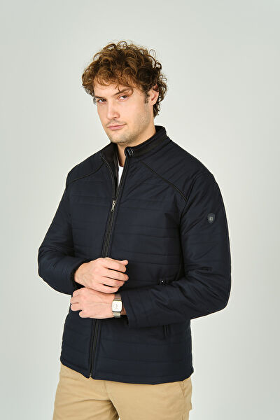 Lucas Erkek Mont, Kaban