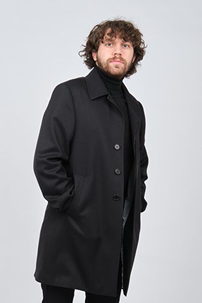 Avvenente Erkek Mont, Kaban