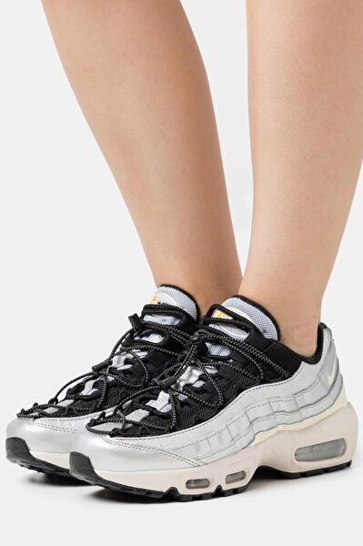 Nike Yürüyüş, Koşu Ayakkabısı