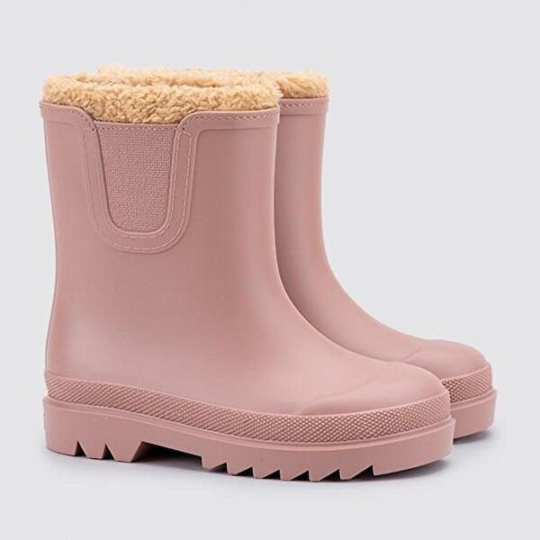 Igor Kız Çocuk Bot, Çizme