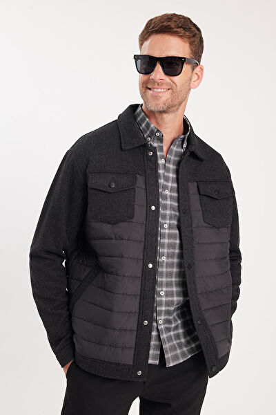 Tudors Erkek Mont, Kaban