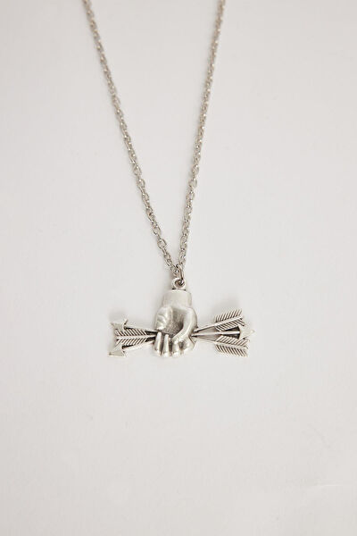 Tudors Kolye, Zincir, Künye