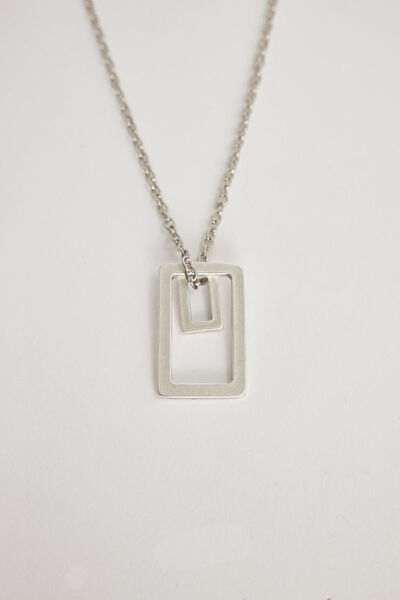 Tudors Kolye, Zincir, Künye