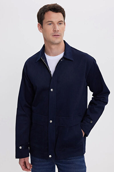 Tudors Erkek Mont, Kaban