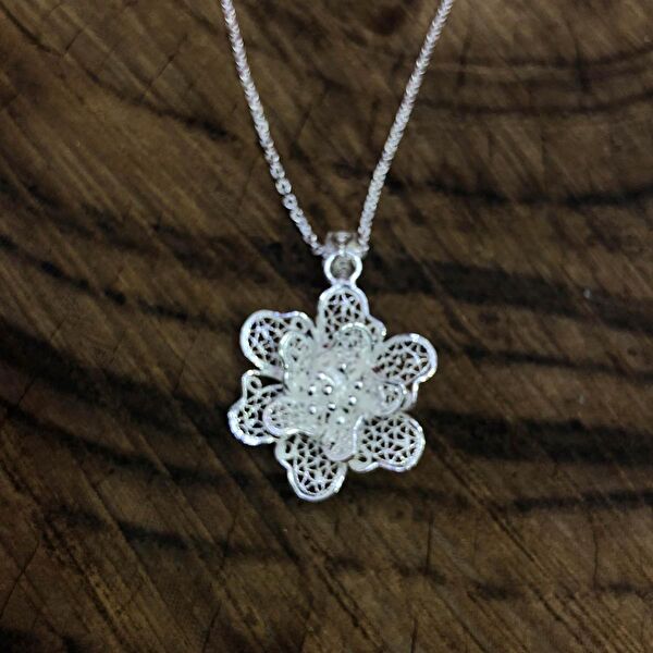 Midyat Nurtaş Gümüş Kolye