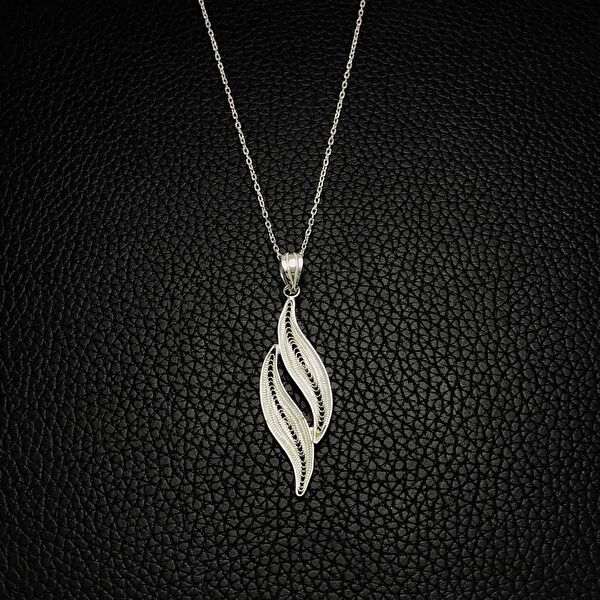 Midyat Nurtaş Gümüş Kolye