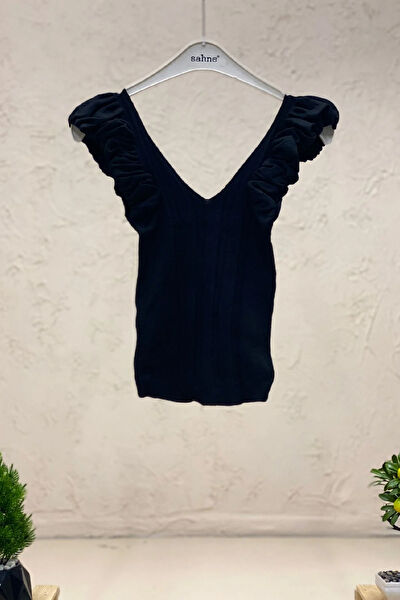 Sahnemoda Kadın Atlet, Body