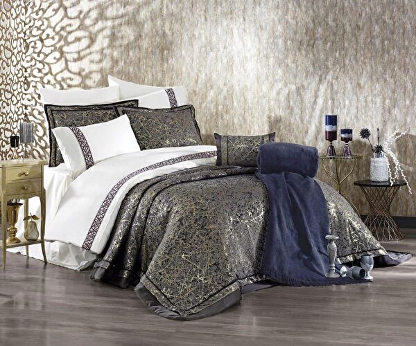 Güzide Yatak Örtüsü