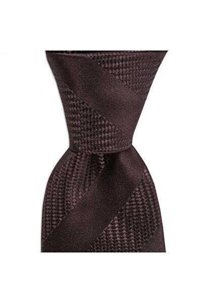 1001 Kravat Kravat, Papyon