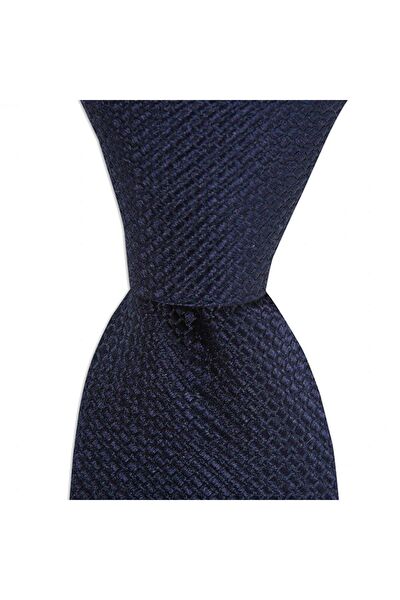 1001 Kravat Kravat, Papyon