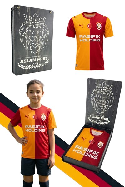 Galatasaray Futbol Forma, Şort