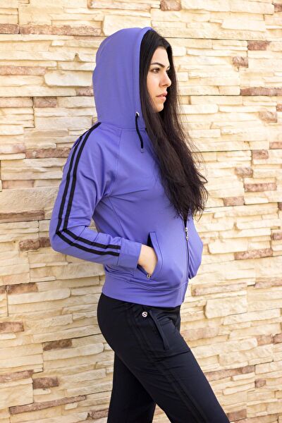 Azıcık Akıllı Kadın Eşofman