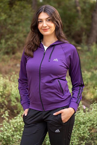 Azıcık Akıllı Kadın Eşofman