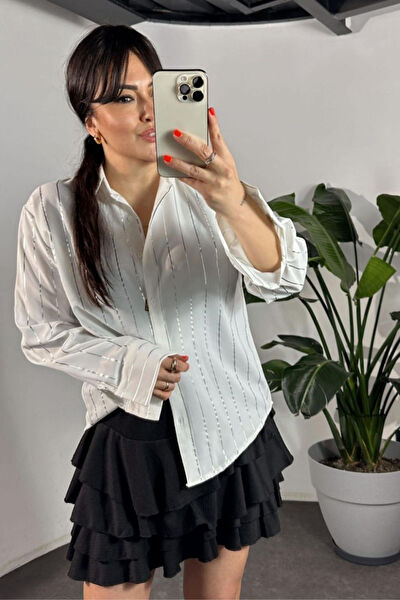 Azıcık Akıllı Kadın Gömlek