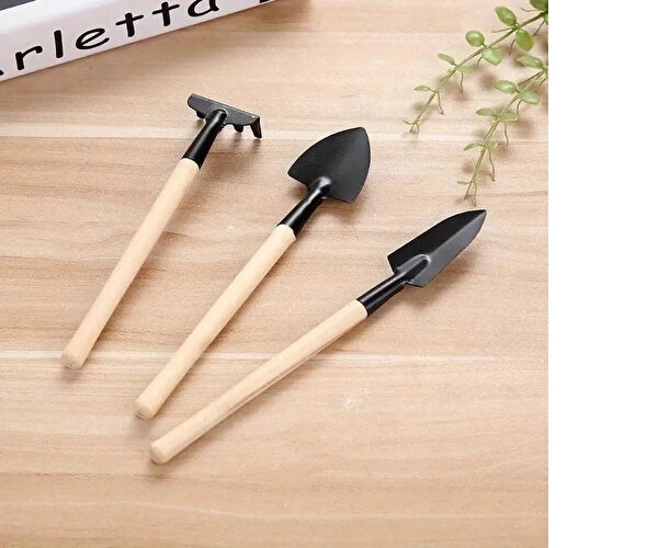 Çerçici Kürek, Kazma