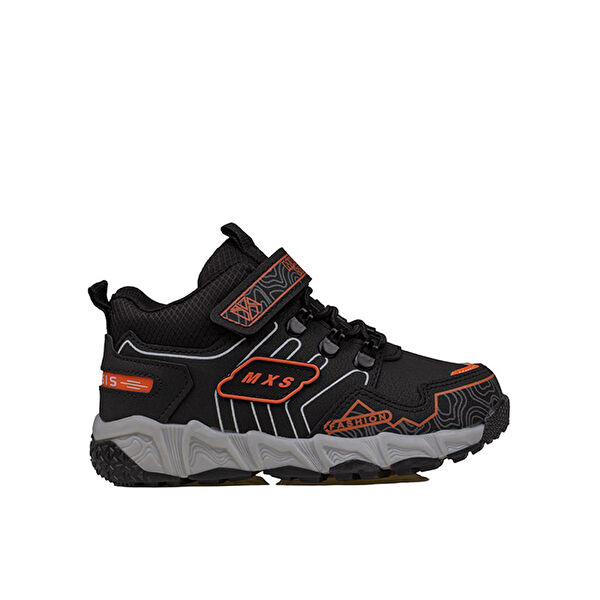 Trend Adımlar Erkek Çocuk Bot, Çizme