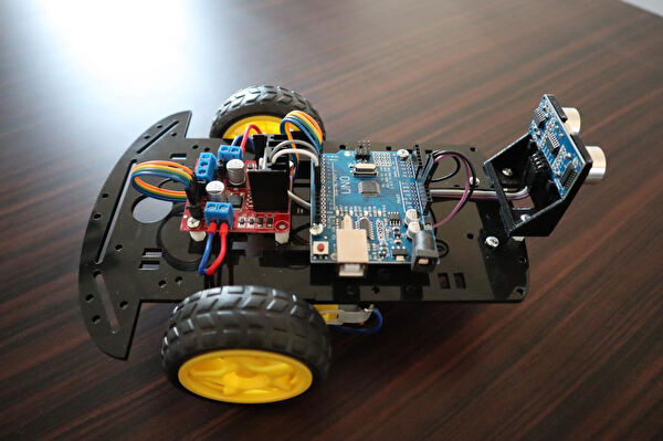 CDM Robot Oyuncaklar