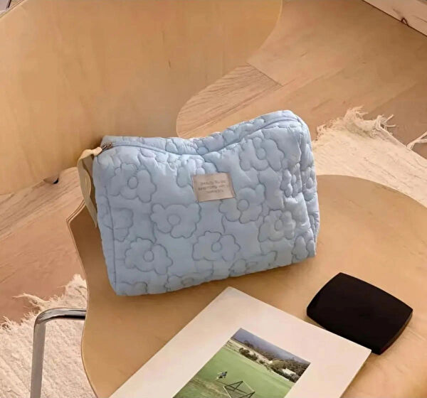 El Yapımı Makyaj Çantası