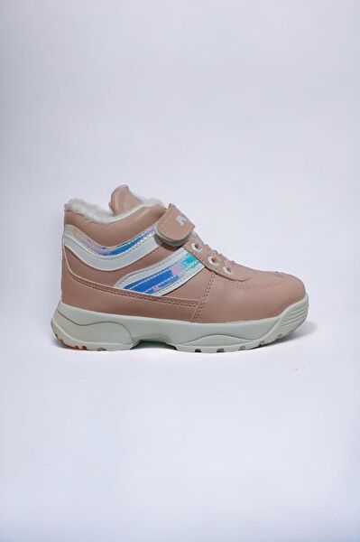  Kız Çocuk Bot, Çizme