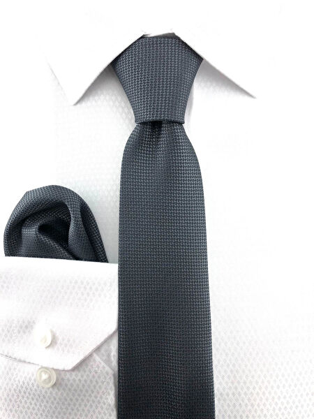 Pierroni Kravat, Papyon