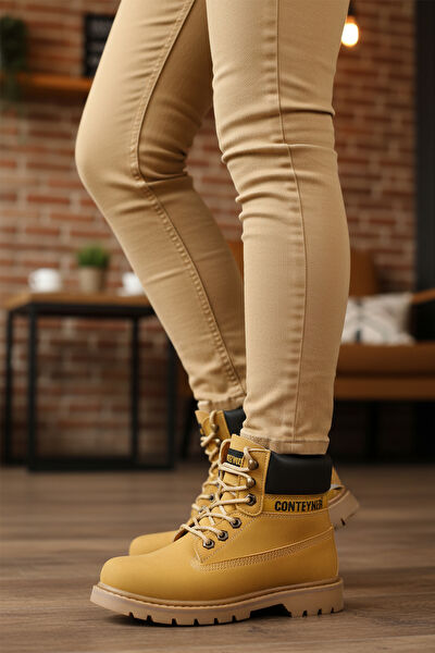 Conteyner Kadın Bot