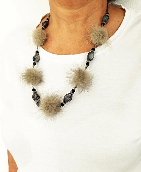 Başka Sanatlar Kolye