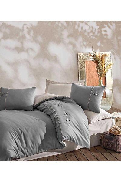 Şaheser Nevresim Takımı