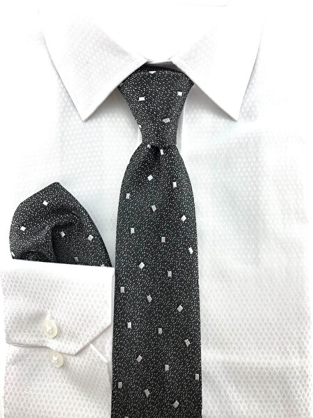 Pierroni Kravat, Papyon