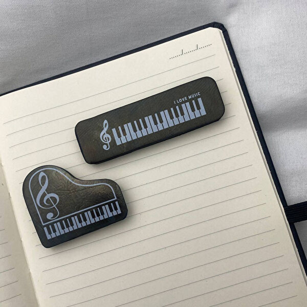 Herşey Nota Silgi, Kalemtıraş