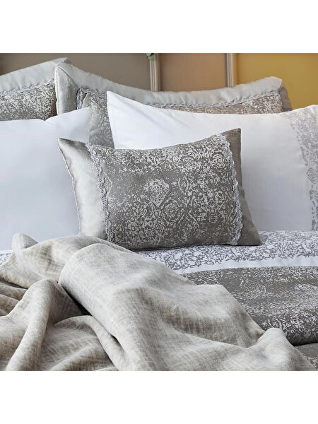 CEYLİNE Yatak Örtüsü