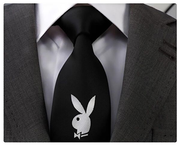 Herşey Nota Kravat, Papyon