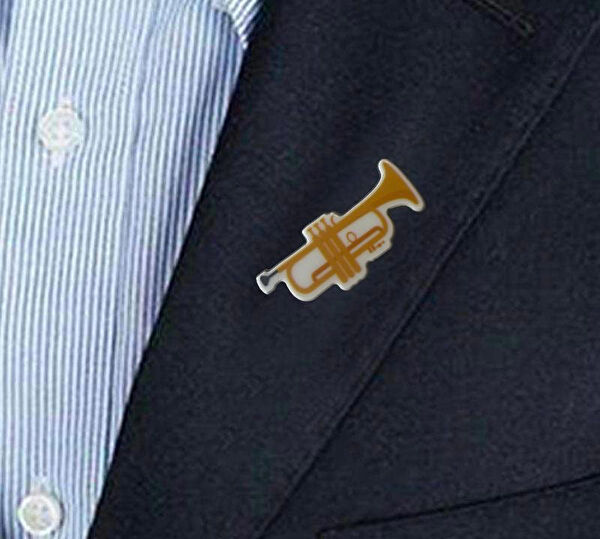 Herşey Nota Broş, Yaka İğnesi, Rozet