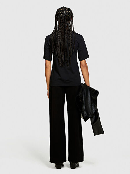 Sisley Kadın Tişört