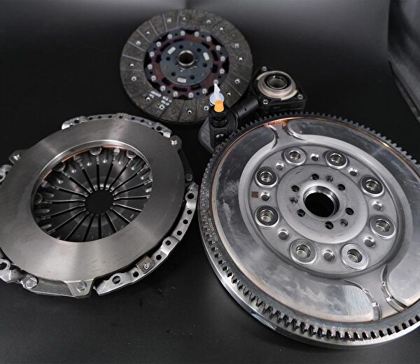 Sachs Debriyaj Setleri