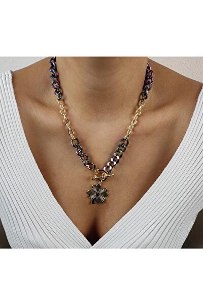 Famous Collections Kolye