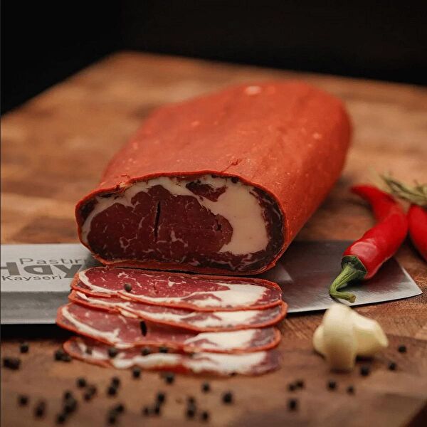 Pastırmacı Hayrullah Pastırma