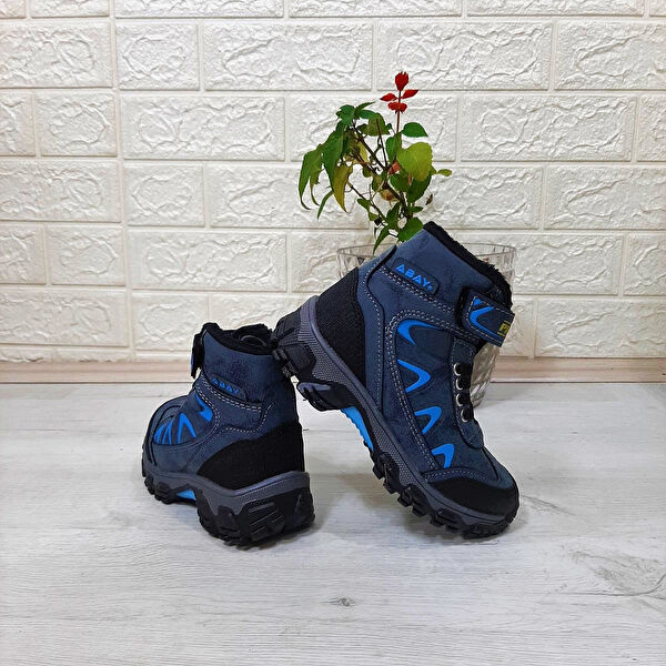 Abay Erkek Çocuk Bot, Çizme